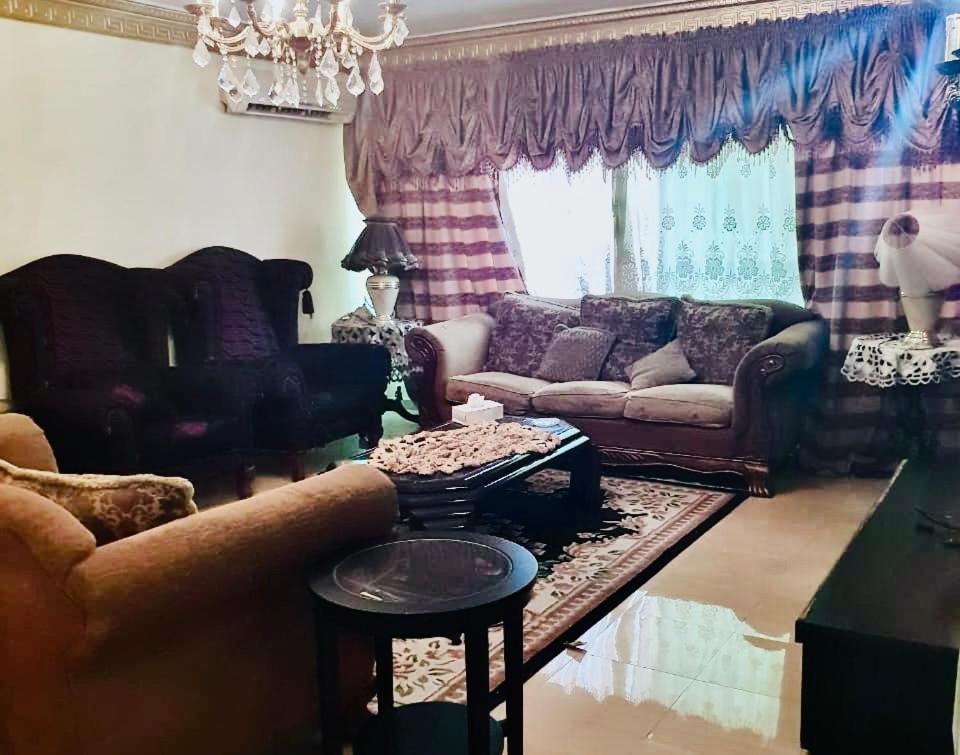 Luxury 3 Flat Apartment