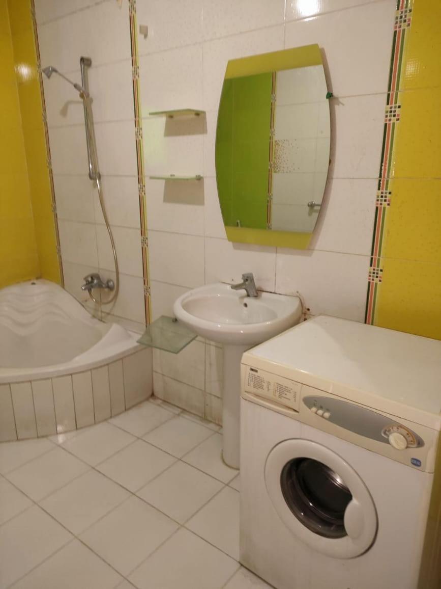 Luxury 3 Flat Apartment