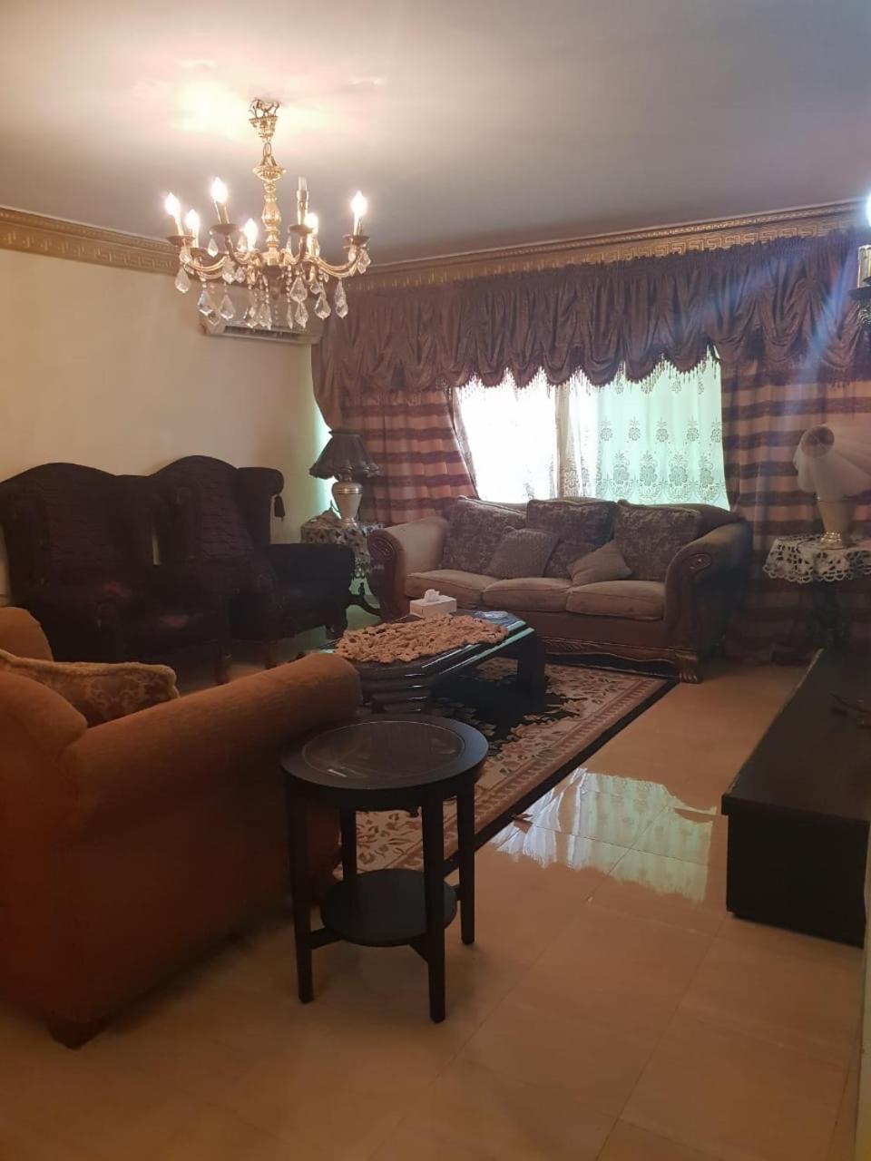 Luxury 3 Flat Apartment *